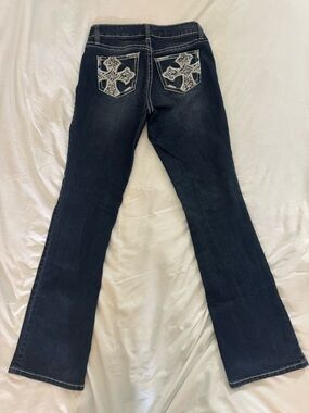 ND Weekend Bootcut Jeans Size 6 – Dark Wash Embroidered Cross Pockets